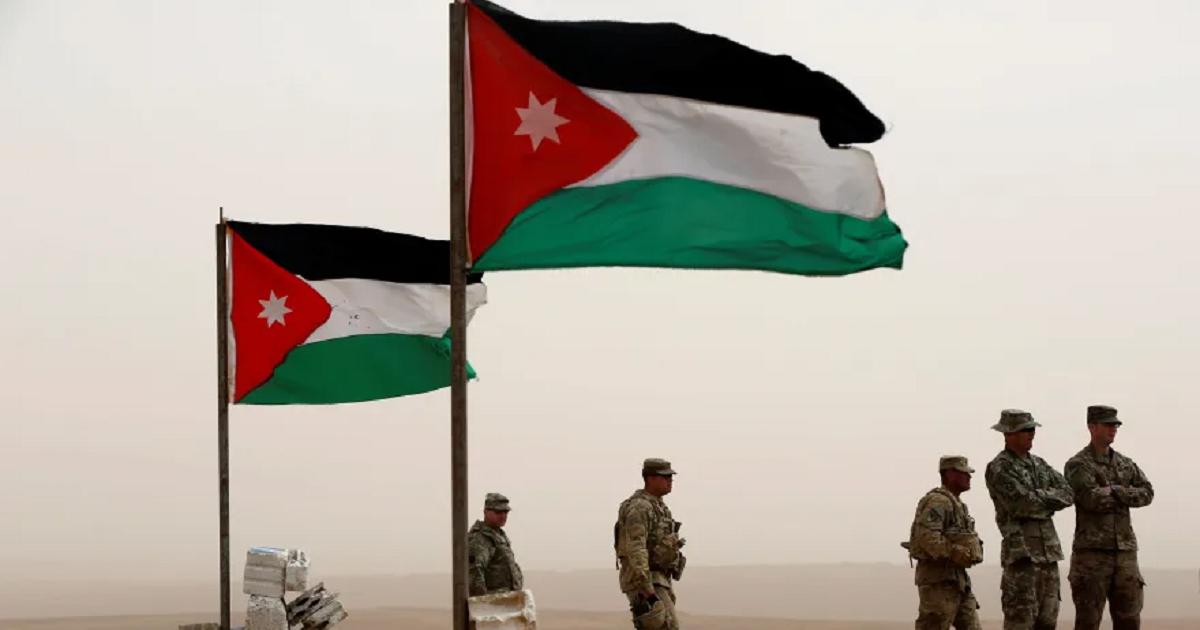إيران تستهدف بصواريخها الباليستية القواعد الامريكية في الاردن وعدد ن دول الخليج